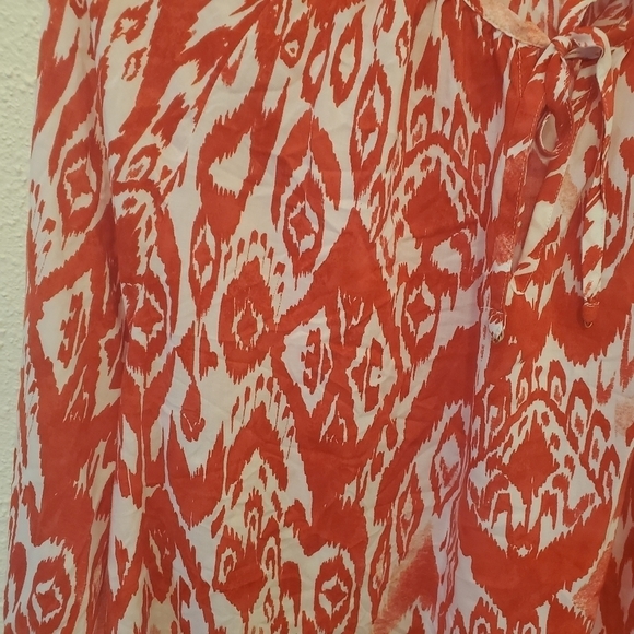 Chico's Size 1 100% Modal Ikat Fringe Tie Blouse - Picture 5 of 7